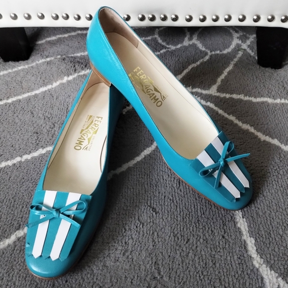 RARE!!! Salvatore Ferragamo Turqouise loafer NWOB - Picture 2 of 16